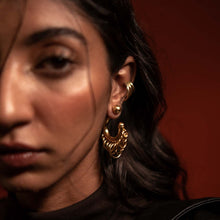 EMBRACE ME EAR CUFFS GOLD