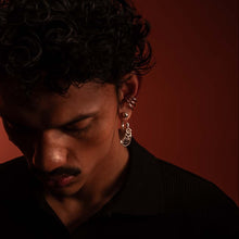 EMBRACE ME EAR CUFFS SILVER